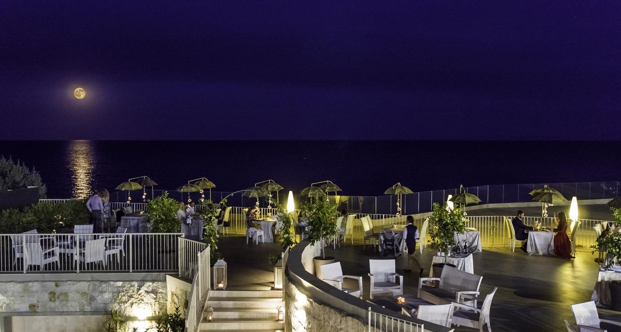 Forte Village Resort - Le Palme Santa Margherita di Pula Buitenkant foto